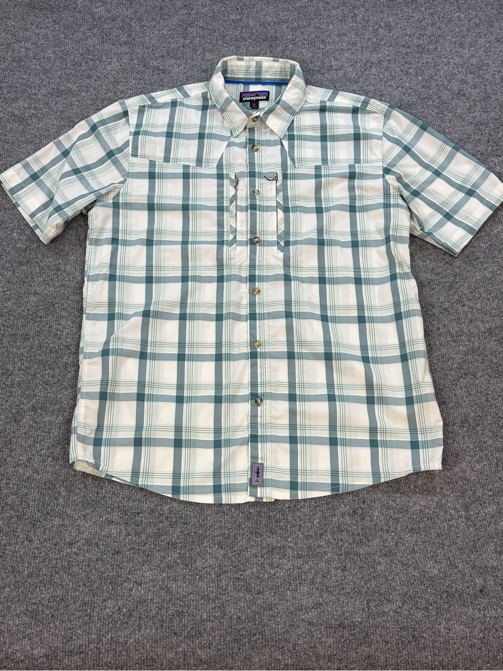 Patagonia Men's Green Plaid Camp Shirt M Nylon Hiking Fishing Gorpcore